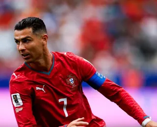 Cristiano Ronaldo se torna primeiro jogador a marcar em seis Copas