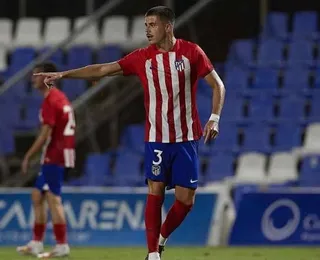 Bahia encaminha contratação de zagueiro espanhol ex-Atlético de Madrid