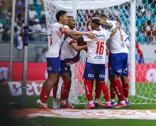 Bahia espanta desconfiança e vence a Chapecoense sem sustos