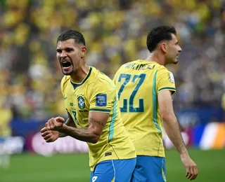 Bruno Guimarães se isola como líder de assistências na Copa do Mundo