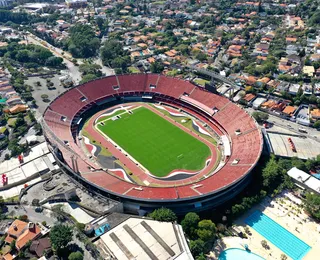 BYD negocia naming rights de estádio de clube gigante da Série A; confira detalhes