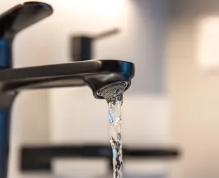 Conta mais barata: conheça o produto que reduz em 90% o consumo de água