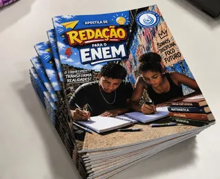 Escola de Salvador cria cartilha para redação nota mil no Enem