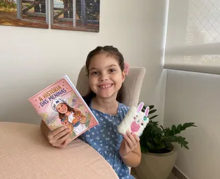 Escrita aproxima gerações e revela talento de menina de 8 anos