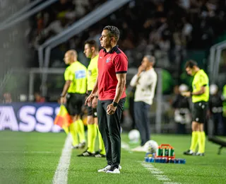 Jair admite jogo ruim com um a mais, mas lamenta pouco tempo de treino