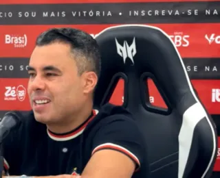 Jair Ventura admite segundo tempo abaixo do Vitória e elogia Arcanjo