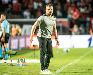 Procurado pelo Vasco, Jair Ventura se pronuncia oficialmente