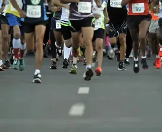 Moradora denuncia “paredão de rico” durante corrida de rua em Salvador
