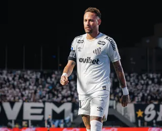 Neymar reclama da torcida do Santos e diz que Vila Belmiro não é 'alçapão'