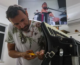 Doutores da sanfona: conheça os luthiers que garantem a afinação do São João