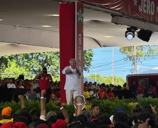 Otto Alencar sobe tom em convenção e chama oposição de "lesa-pátria"