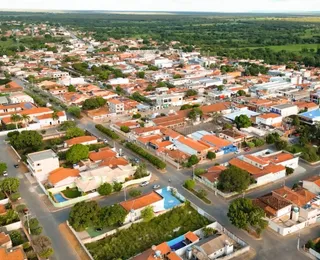 Prefeitura de Santana é investigada por dano de R$ 500 mil em contrato