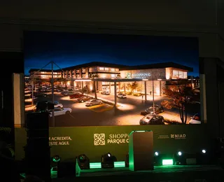 Primeiro shopping do Oeste da Bahia inicia entrega e recebe visita de prefeito
