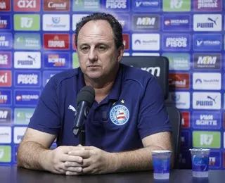 Ceni detona juiz em jogo do Bahia: "Não compensa viajar e ser otário"
