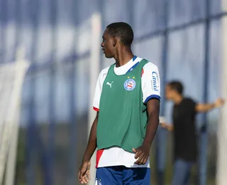Sem espaço, promessa de R$ 587 milhões troca o Bahia pelo Flamengo
