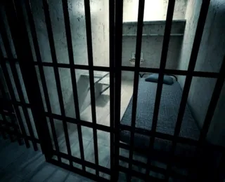 Vizinho é preso por suspeita de abuso sexual contra criança após atraí-la com R$ 5