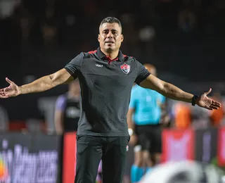 Técnico do Vitória, Jair Ventura foi procurado por time estrangeiro