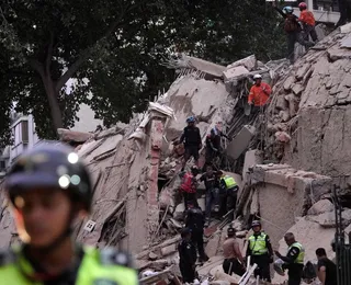Terremotos na Venezuela destroem prédios e causam pânico em Caracas
