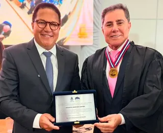 TJ-BA realiza sessão em Itabuna e homenageia prefeito Augusto Castro