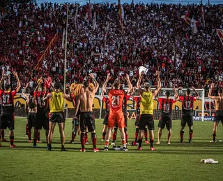 Torcida do Vitória esgota ingressos para BaVi no Barradão