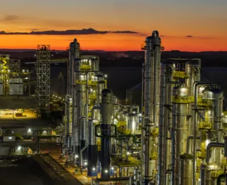 Usina capaz de produzir 498 milhões de litros de etanol inicia operação na Bahia