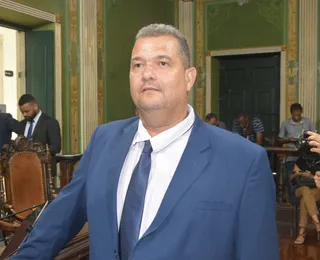 Vereador de Salvador é alvo de operação do MP em condomínio de luxo