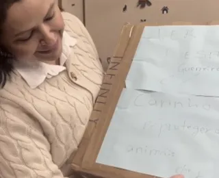 Vereadora defensora da causa animal recebe cachorro morto: "Crueldade"