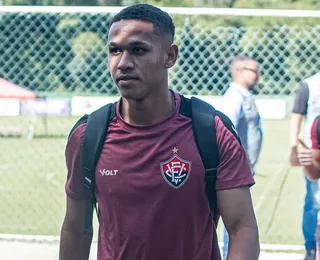 Vitória anuncia a saída de mais um nome no meio-campo