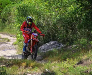 Xadrez sobre rodas: como pilotos Enduro unem físico e inteligência