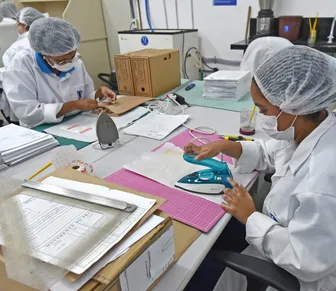 Acervo da Câmara Municipal de Salvador passa por restauro e ganha vida digital