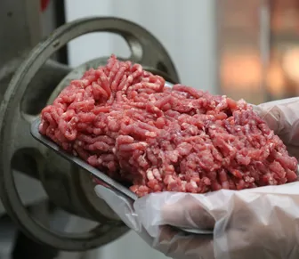 Suspensão de carnes do Brasil pela UE começa nesta quinta; veja o que muda