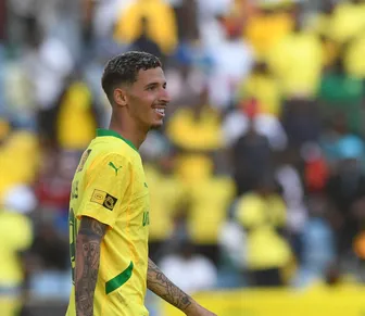 Ex-Bahia brilha com título histórico da Champions League da África