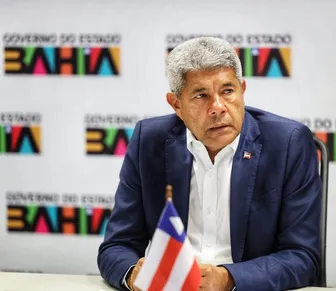 Jerônimo se solidariza com ACM Neto após pane em voo