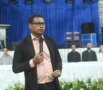 Prefeito promove arrocho em comissionados e causa revolta na Bahia