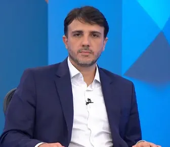 TSE aponta indícios de ilicitude e adia candidatura de Renan Santos