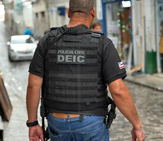 Mulher é atacada com ácido pelo ex após sair de delegacia na Bahia