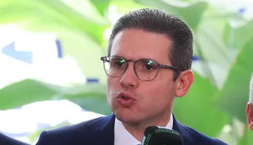 Hugo Motta defende Lei da Reciprocidade contra tarifaço dos EUA