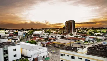 Itapetinga gera empregos, mas exclui trabalhadores acima de 50 anos