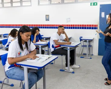 Professores da Bahia recebem valores do piso do magistério