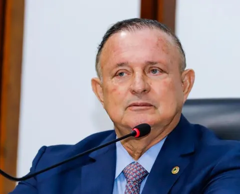 Alba aprova indicação de Adolfo Menezes ao TCM