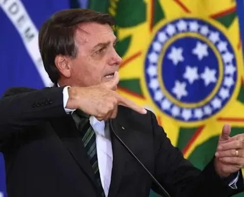 Bolsonaro depõe hoje em prisão domiciliar sobre arma apreendida