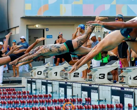 Atleta morre durante campeonato baiano de natação em Salvador