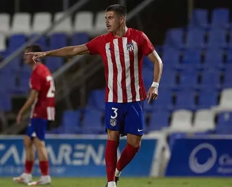Bahia encaminha contratação de zagueiro espanhol ex-Atlético de Madrid