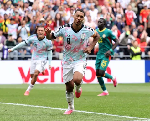 Bélgica arranca virada heroica sobre Senegal e avança na Copa do Mundo