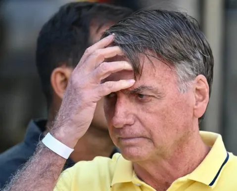 STF analisa pedido da defesa de Bolsonaro sobre posse de pistola e prisão domiciliar