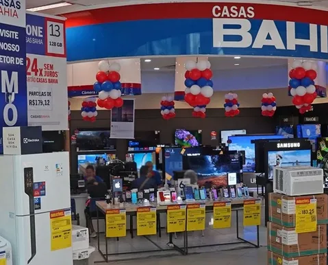 Após fechar lojas, Casas Bahia vende eletrodomésticos por menos de R$ 500