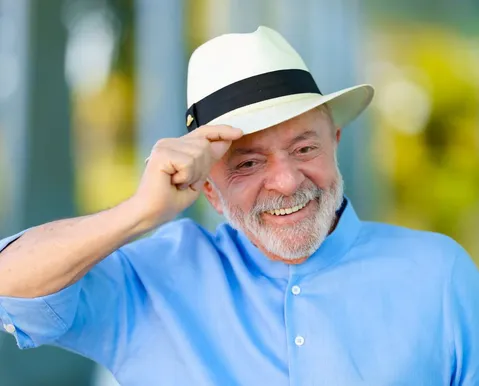 De volta às origens, Lula planeja 1° ato da campanha em São Paulo