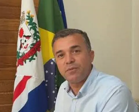 Denúncia cita teia de parentesco em contratos de Santo Estêvão e APAE