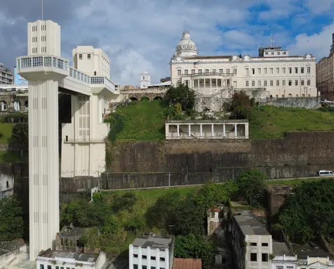 Elevador Lacerda pode mudar de nome? Entenda investigação do MP-BA