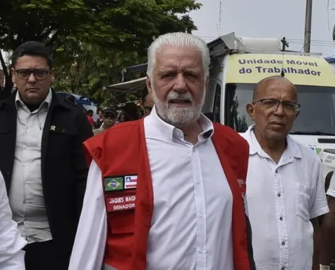 Jaques Wagner descarta resistência de Alcolumbre ao fim da escala 6x1
